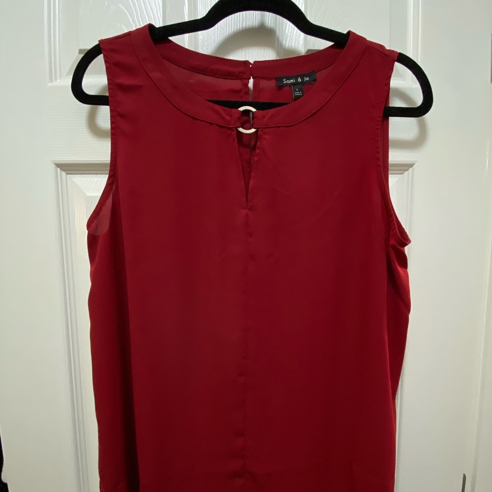 Maroon Res Color Sleeveless Top